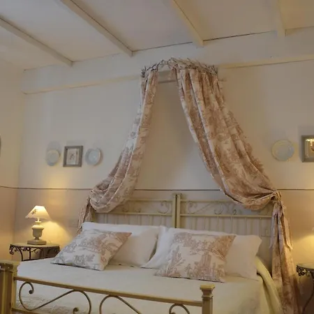 Il Nido Di Anna Affittacamere 2*